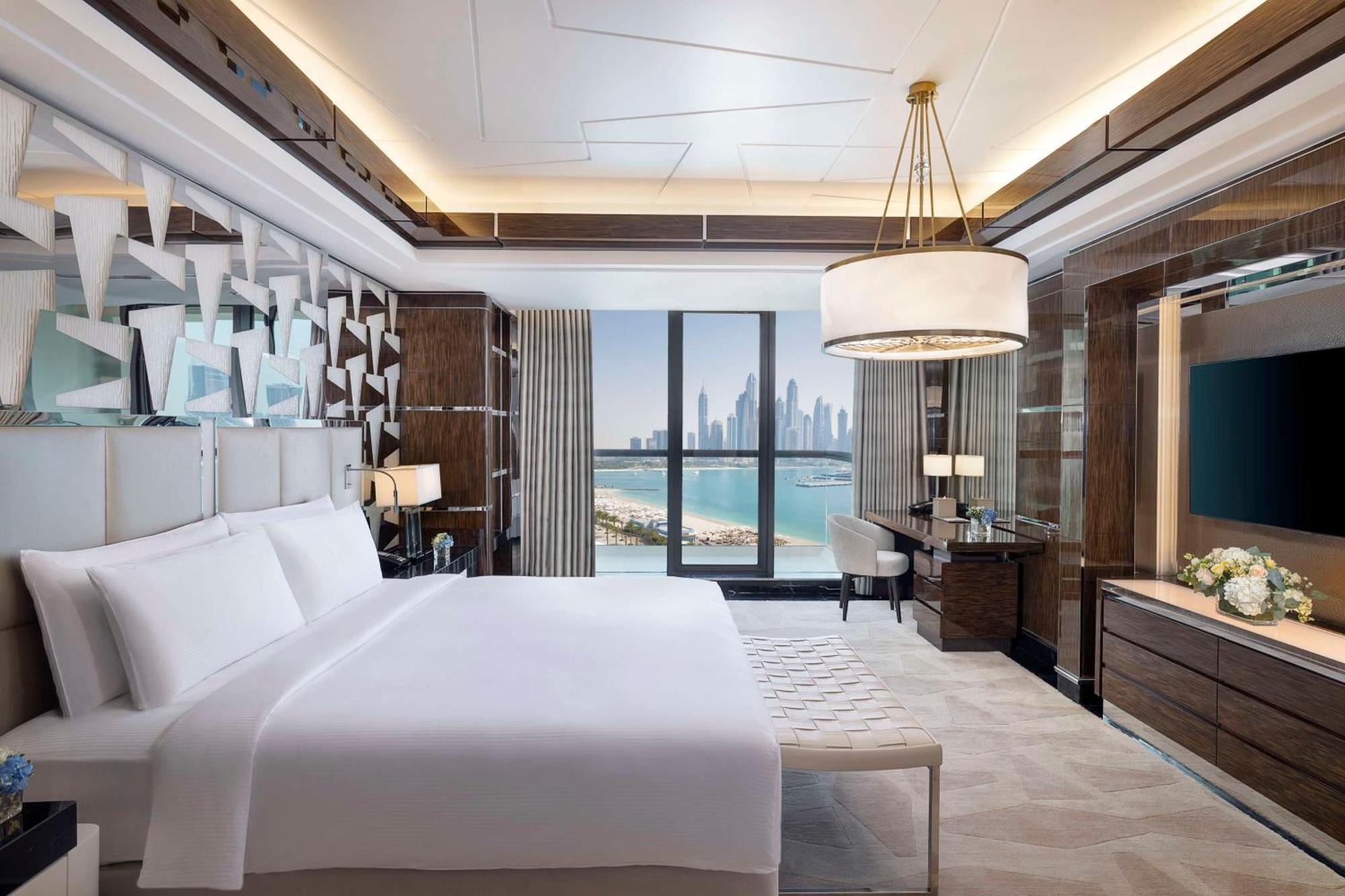 ホテル Hilton Dubai Palm Jumeirah エクステリア 写真 A bedroom at the St Regis Abu Dhabi