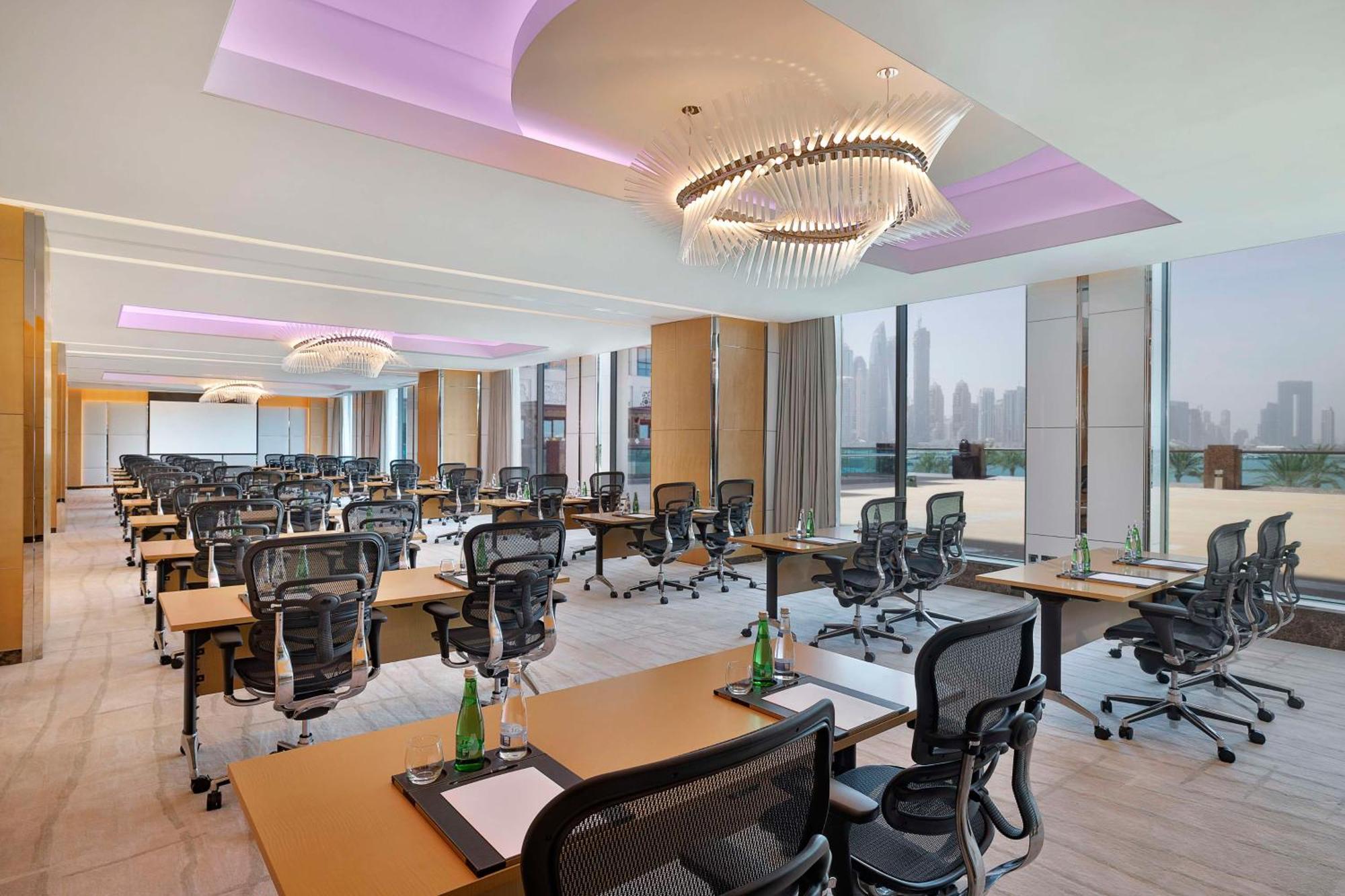 ホテル Hilton Dubai Palm Jumeirah エクステリア 写真 Meeting room