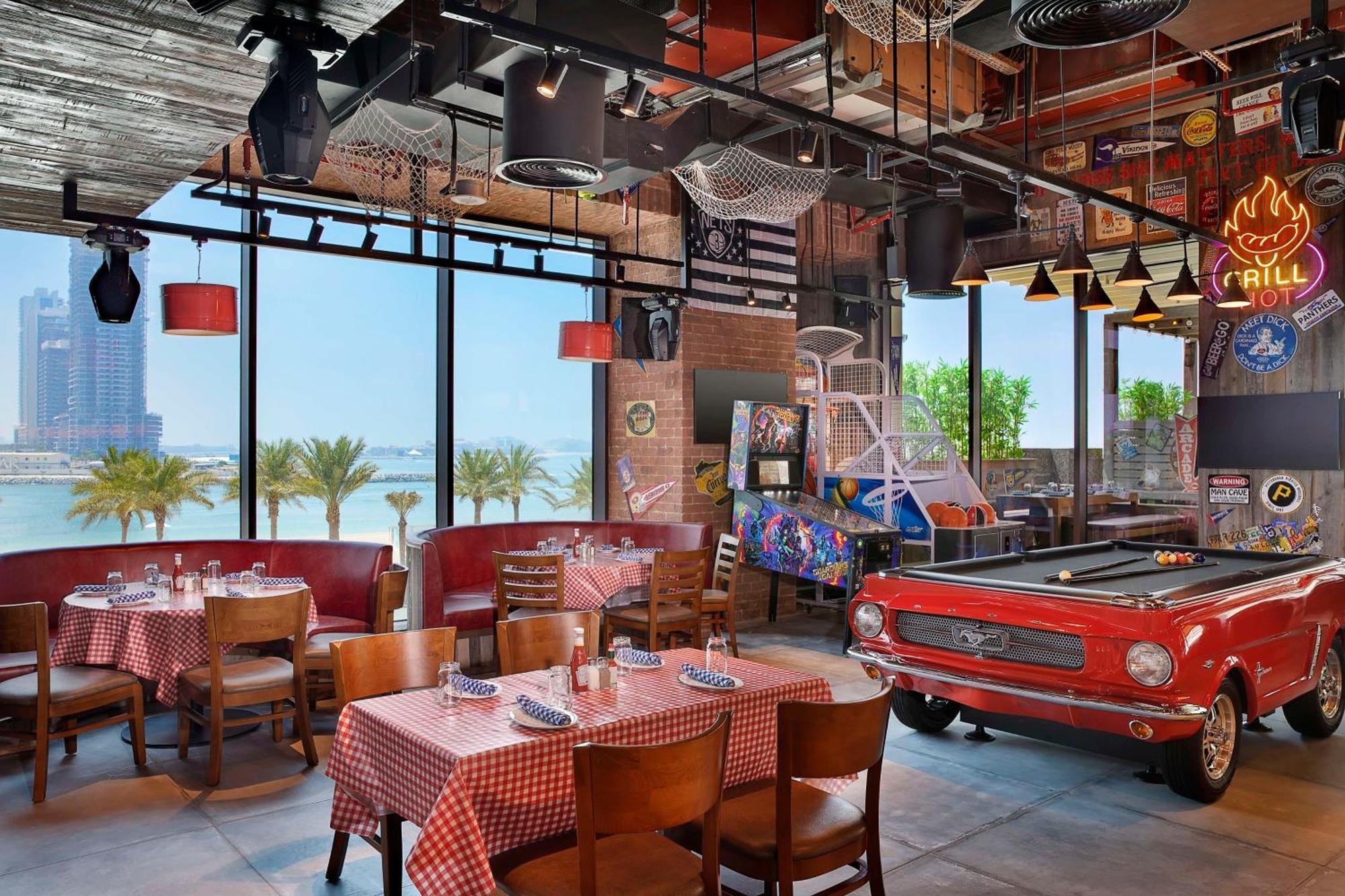 ホテル Hilton Dubai Palm Jumeirah エクステリア 写真 Hard Rock Cafe in Dubai